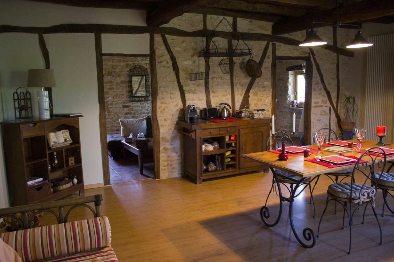 Les Chambres D'Hotes Du Rouyre Realmont Ngoại thất bức ảnh